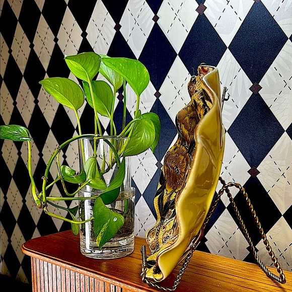 Vintage Chinese Cloisonné Plate | Ruffled Edge • Floral Enamel • 9.75” - Picture 6 of 7